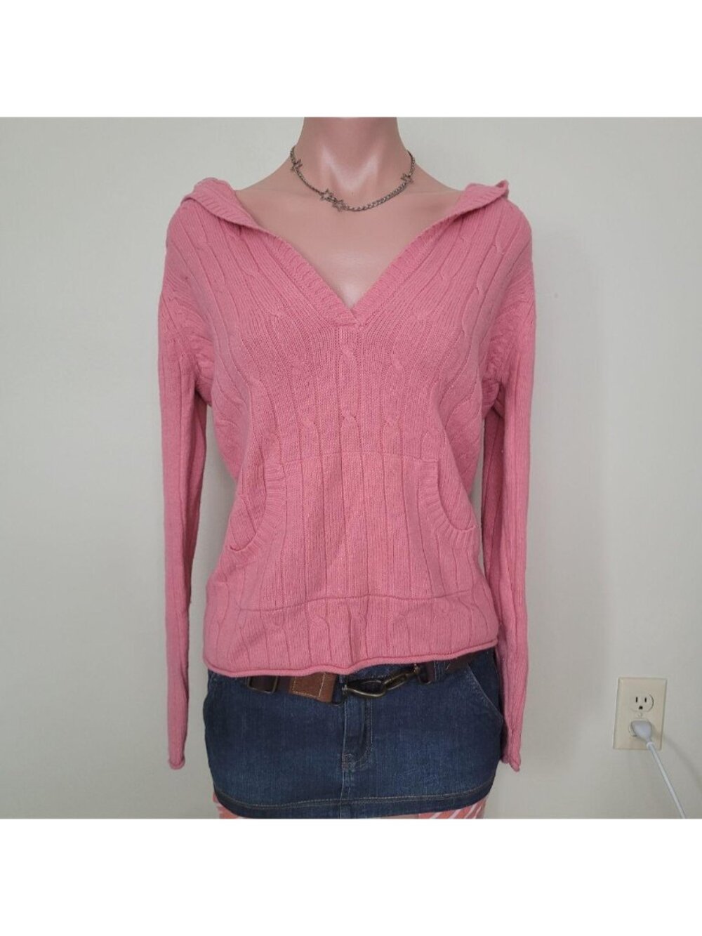 Bum Y2K Cable Knit Pink Deep V-Neck Hooded Sweater (M)